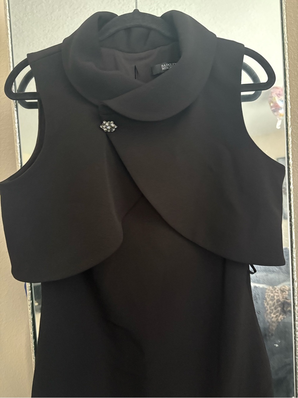 Badgley Mischka Size 8 Black Sheath Dress Sleeveless Asymmetrical Collar - Picture 4 of 8